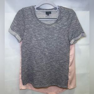 MARKET & SPRUCE-Xander Short Sleeve Woven
Pink Back Sweatshirt- size small